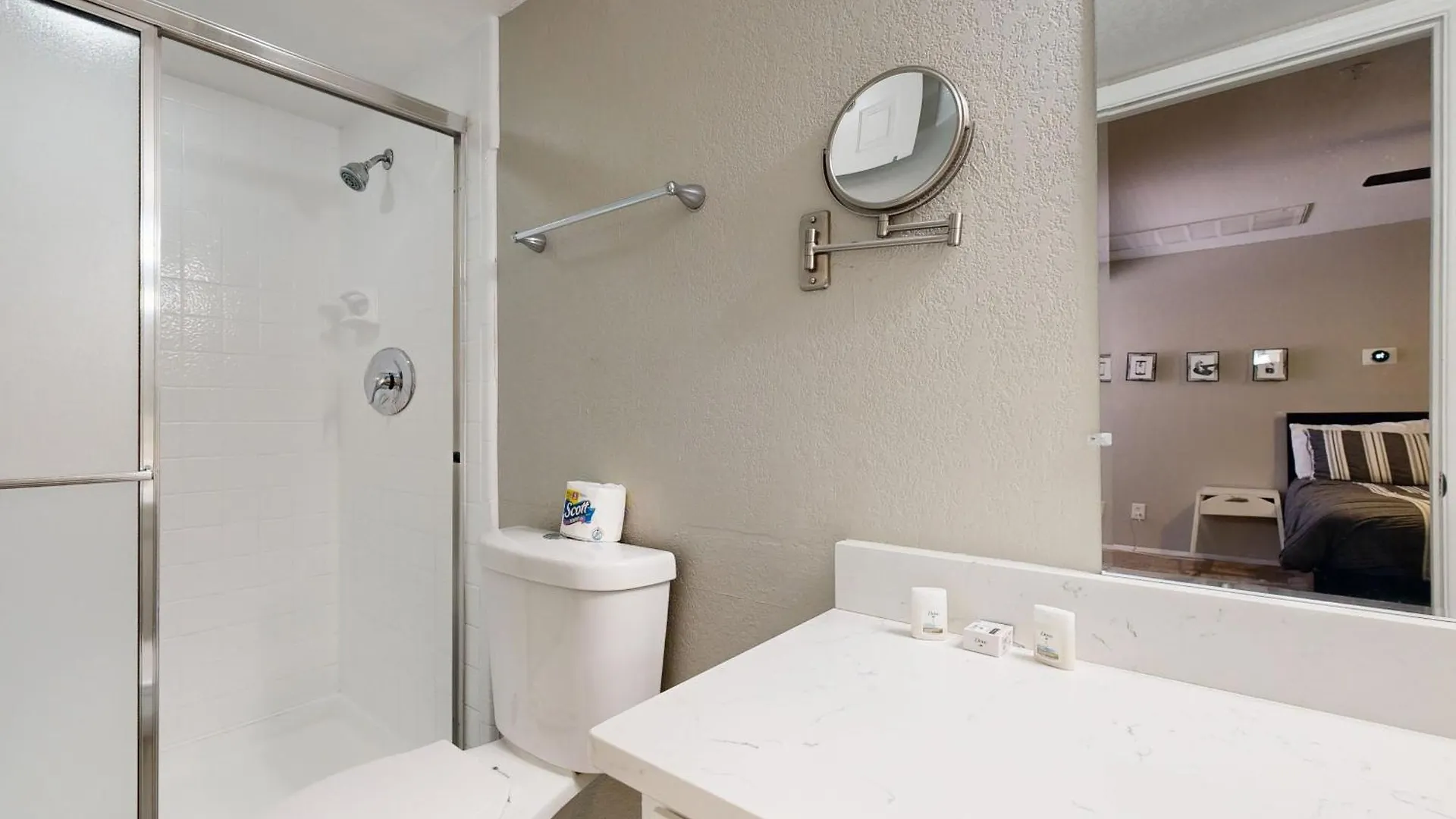 Апартаменты Modern Scottsdale South