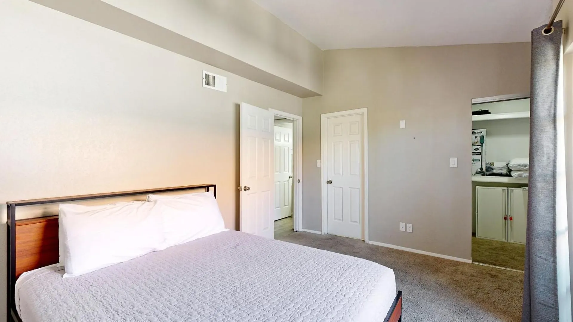 Апартаменты Modern Scottsdale South